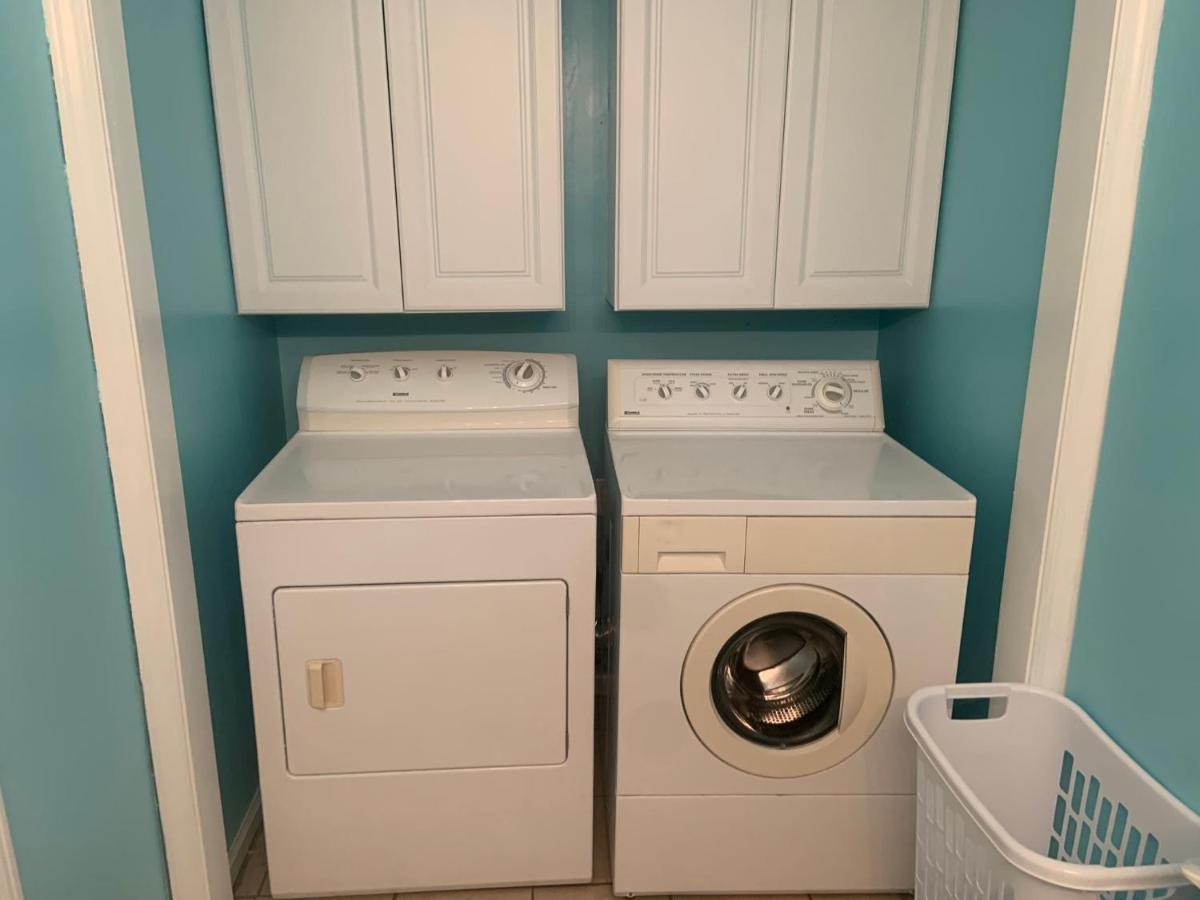Cheerful Two Bedroom House 1.5 Miles From Beach. Миртъл Бийч Екстериор снимка